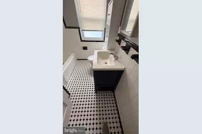 820 Bradhurst, Baltimore, MD 21212 - Photo 9