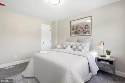 112 N Mount Olivet Lane, Baltimore, MD 21229 - Photo 23
