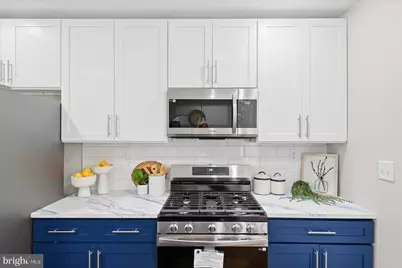 112 N Mount Olivet Lane, Baltimore, MD 21229 - Photo 15
