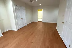 659 Stirling St, Baltimore, MD 21202 - Photo 13