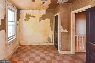 613 Harding Pl, Baltimore, MD 21211 - Photo 15