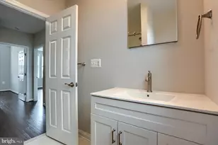 1503 N Payson Street N, Baltimore, MD 21217 - Photo 19