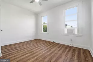 110 S Collins Ave S, Baltimore, MD 21229 - Photo 17