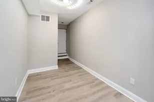 2641 Francis St, Baltimore, MD 21217 - Photo 9