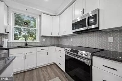 1218 W Northern Parkway, Baltimore, MD 21209 - Photo 21