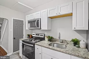 1009 Darley Ave, Baltimore, MD 21218 - Photo 7