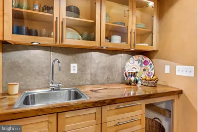 1802 Saint Paul Street, Baltimore, MD 21202 - Photo 27