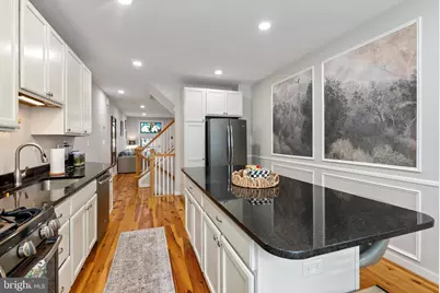 703 S Linwood Avenue, Baltimore, MD 21224 - Photo 9