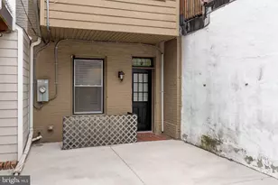 703 S Linwood Ave, Baltimore, MD 21224 - Photo 41