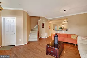 5304 Wyndholme Cir, Baltimore, MD 21229 - Photo 5