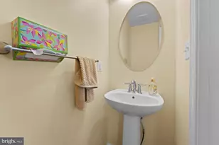 4662 Hudson St, Baltimore, MD 21224 - Photo 17