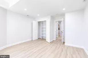 2258 Brookfield Ave, Baltimore, MD 21217 - Photo 35