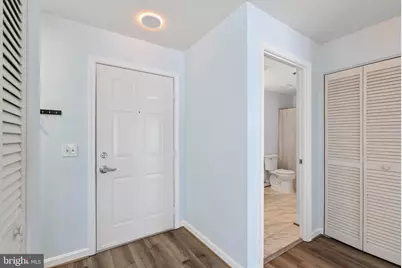 2702 Lighthouse Pt E #629, Baltimore, MD 21224 - Photo 13