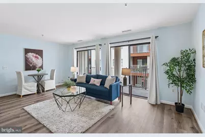 2702 Lighthouse Pt E #629, Baltimore, MD 21224 - Photo 5