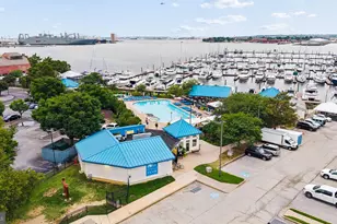 2702 Lighthouse Pt E, Baltimore, MD 21224 - Photo 33