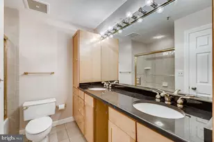 10 E Lee St, Baltimore, MD 21202 - Photo 19