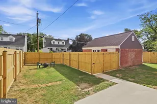 6231 Marlora Rd, Baltimore, MD 21239 - Photo 17