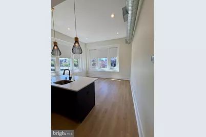631 S Broadway #304, Baltimore, MD 21231 - Photo 3