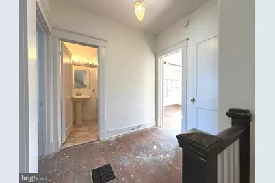 641 N Augusta Avenue, Baltimore, MD 21229 - Photo 29
