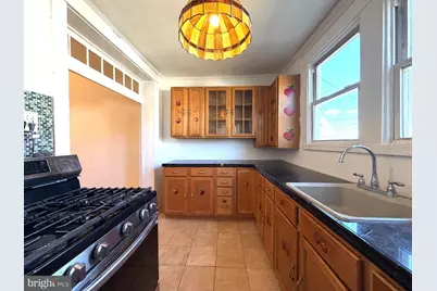 641 N Augusta Avenue, Baltimore, MD 21229 - Photo 17