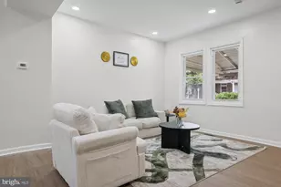 3823 Cottage Ave, Baltimore, MD 21215 - Photo 9