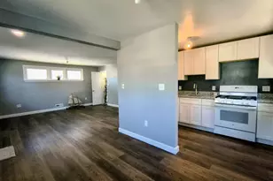 2713 Chesley Ave, Baltimore, MD 21234 - Photo 3
