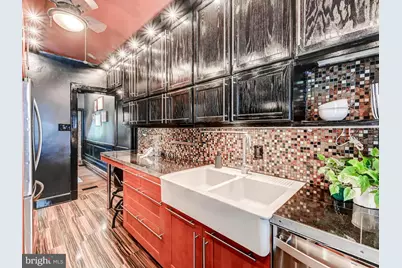 425 S Ellwood Avenue, Baltimore, MD 21224 - Photo 15