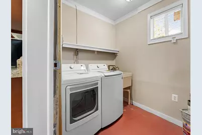 516 N Patterson Park Avenue, Baltimore, MD 21205 - Photo 17
