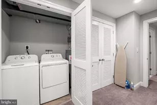 217 S Eaton St, Baltimore, MD 21224 - Photo 21