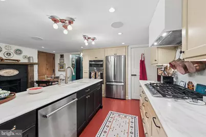 12 W Hamilton Street, Baltimore, MD 21201 - Photo 13