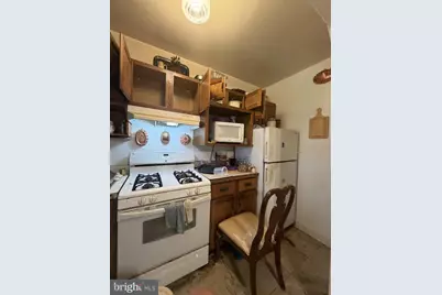4026 Woodmere Avenue, Baltimore, MD 21215 - Photo 3