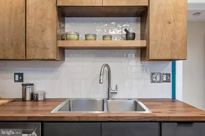 1063 W Barre, Baltimore, MD 21230 - Photo 13