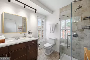 1063 W Barre, Baltimore, MD 21230 - Photo 35