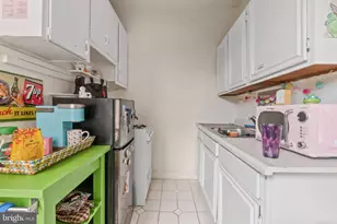 117 W 29th St, Baltimore, MD 21218 - Photo 13