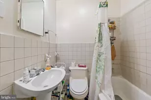 117 W 29th St, Baltimore, MD 21218 - Photo 7