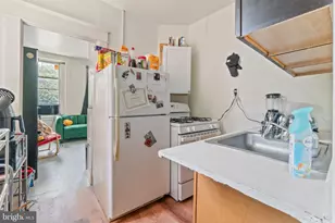 117 W 29th St, Baltimore, MD 21218 - Photo 5