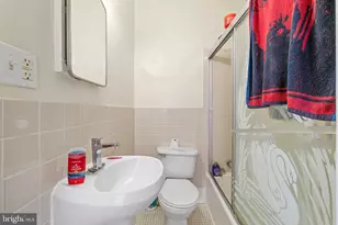 117 W 29th St, Baltimore, MD 21218 - Photo 15