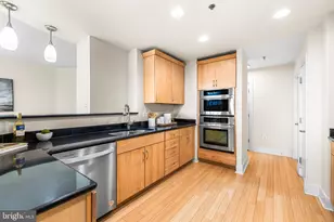 1400 Lancaster, Baltimore, MD 21231 - Photo 17