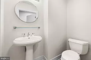 1400 Lancaster, Baltimore, MD 21231 - Photo 5