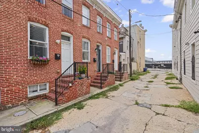 2105 E Lamley Street, Baltimore, MD 21231 - Photo 3