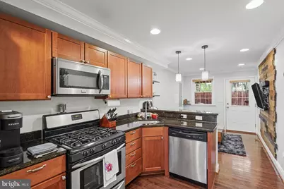 2105 E Lamley Street, Baltimore, MD 21231 - Photo 7