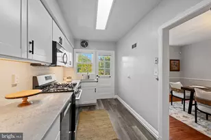 4208 Westview Rd, Baltimore, MD 21218 - Photo 11
