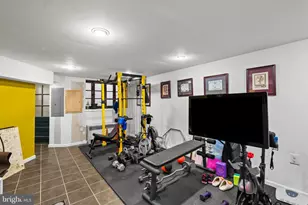 400 Bretton Pl, Baltimore, MD 21218 - Photo 57