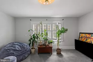 400 Bretton Pl, Baltimore, MD 21218 - Photo 33