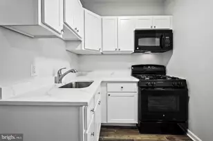 22 Carey St, Baltimore, MD 21223 - Photo 9