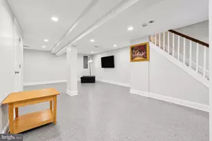 2327 W Lanvale St, Baltimore, MD 21216 - Photo 27
