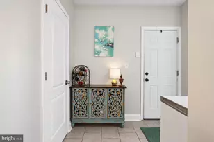 2327 W Lanvale St, Baltimore, MD 21216 - Photo 15