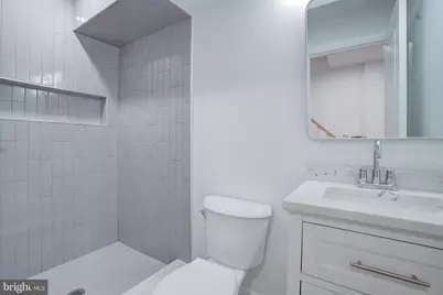 821 S Curley Street, Baltimore, MD 21224 - Photo 15