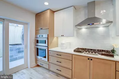 821 S Curley Street, Baltimore, MD 21224 - Photo 5
