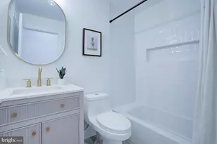 821 S Curley St, Baltimore, MD 21224 - Photo 7